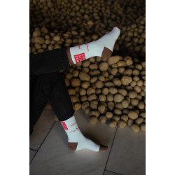 Biele Ponožky KORENE (2025, Svätopluk Mikyta)