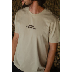 "ZAKORENENÍ NA SPRÁVNOM MIESTE" - béžové SOD tričko (2025, Svätopluk Mikyta)