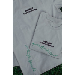 "ZAKORENENÍ NA SPRÁVNOM MIESTE" - béžové SOD tričko (2025, Svätopluk Mikyta)